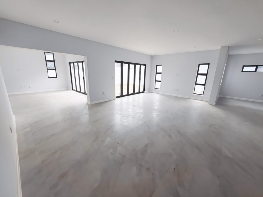 4 Bedroom Property for Sale in Sandown Western Cape